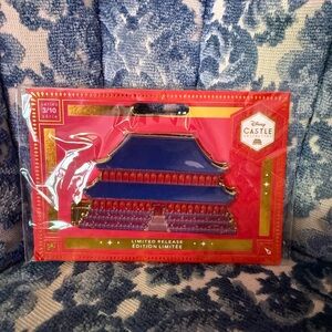 Disney Mulan Castle Collectible Pin